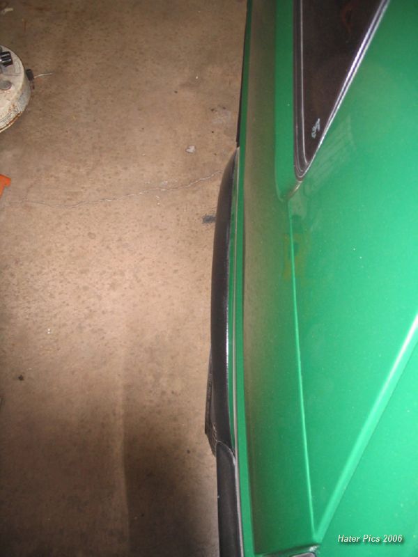 Rear-tire-view-from-top