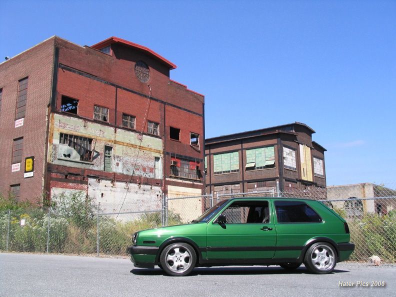 car-with-cool-building-in-r